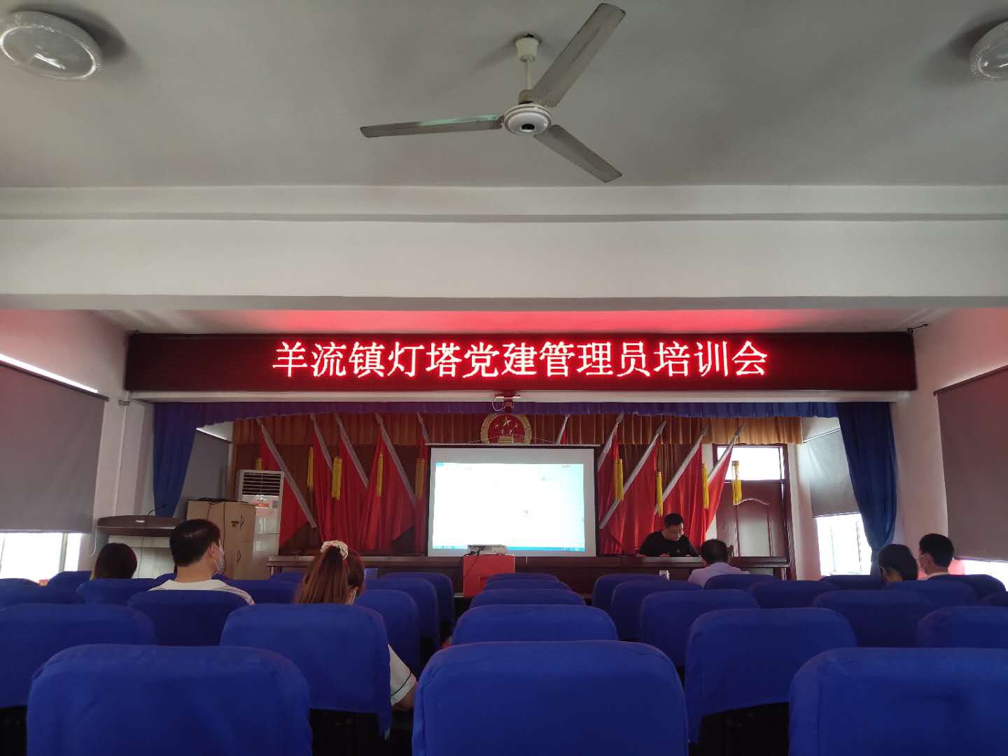 山東興源機械有限公司官網(wǎng)|起重機|行車|山東興源機械|單梁起重機|電動葫蘆|起重配件|683996.cn|xyqzj|xyqzj.com|興源起重機|興源|起重機行車|起重設備|起重機械